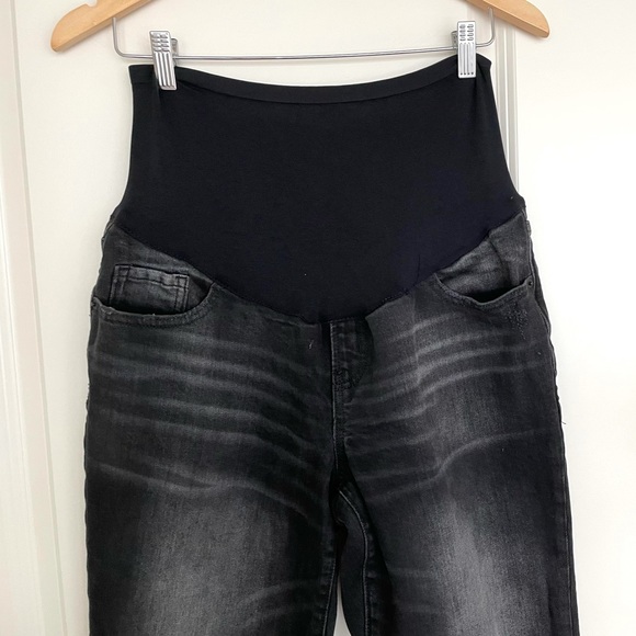 👗2/$25👗 Old Navy Maternity Full-panel Straight Jeans - Picture 4 of 6